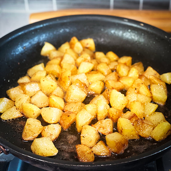 600-Split-pea-soup-fried-potatoes-truffle